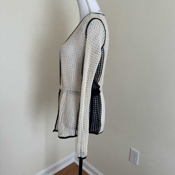 A|X Armani Exchange || Woman’s Crochet Cream and Black cardigan Sz - Picture 3 of 10